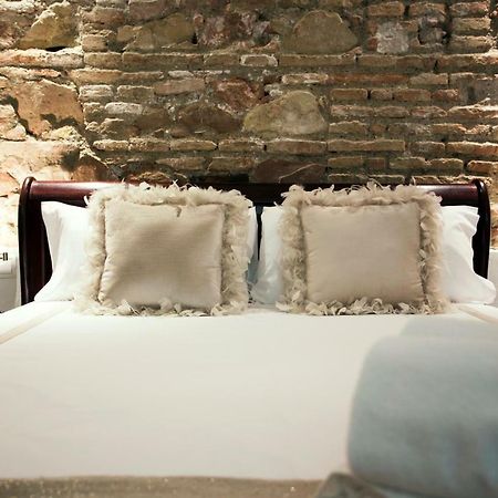 Quiet & Exclusive Apartment Historic Center Málaga Buitenkant foto