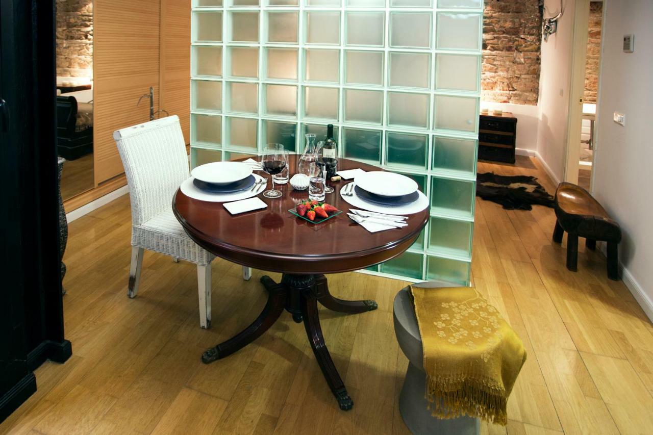 Quiet & Exclusive Apartment Historic Center Málaga Buitenkant foto
