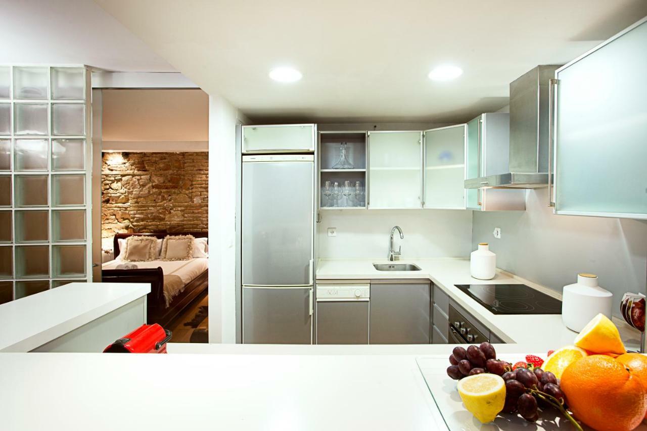 Quiet & Exclusive Apartment Historic Center Málaga Buitenkant foto