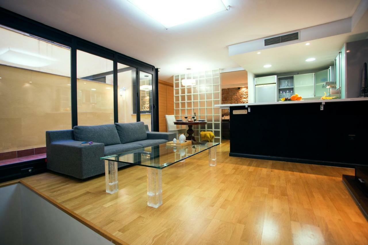 Quiet & Exclusive Apartment Historic Center Málaga Buitenkant foto